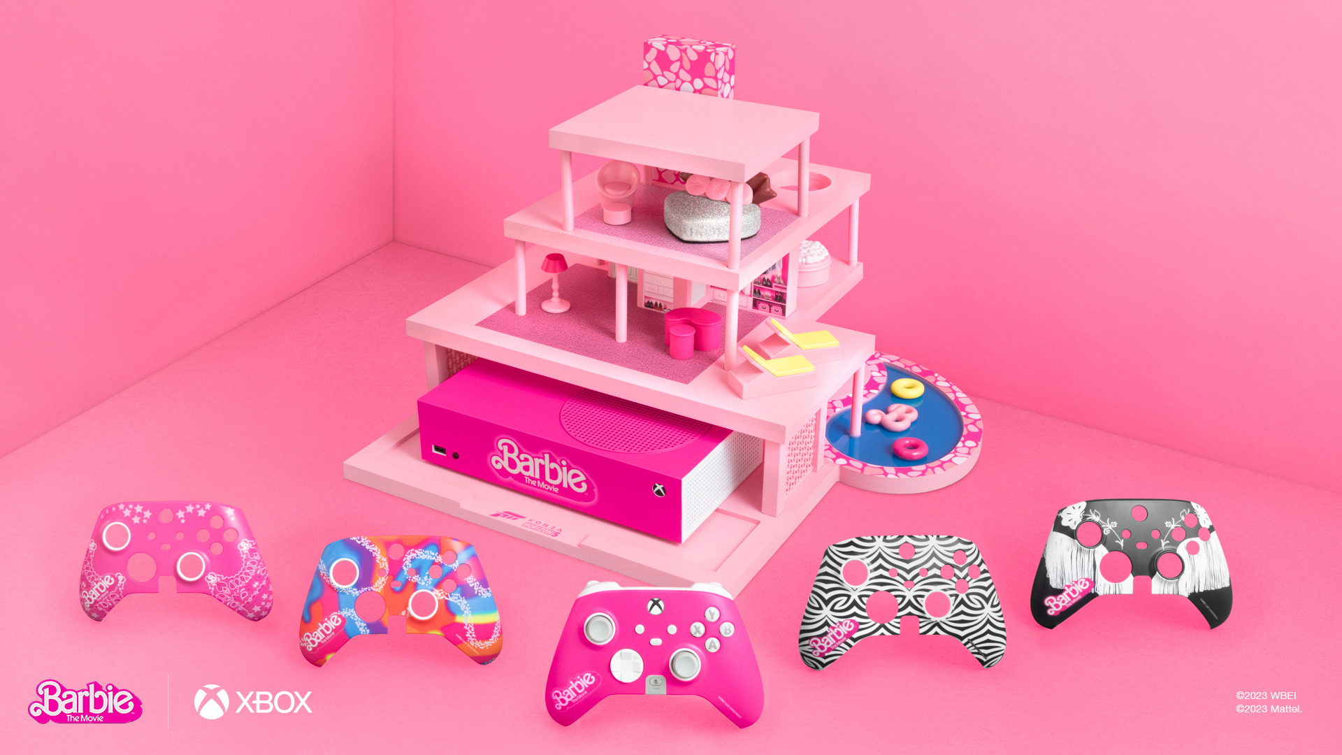 Microsoft ha rilasciato una Xbox personalizzata a forma di Barbie